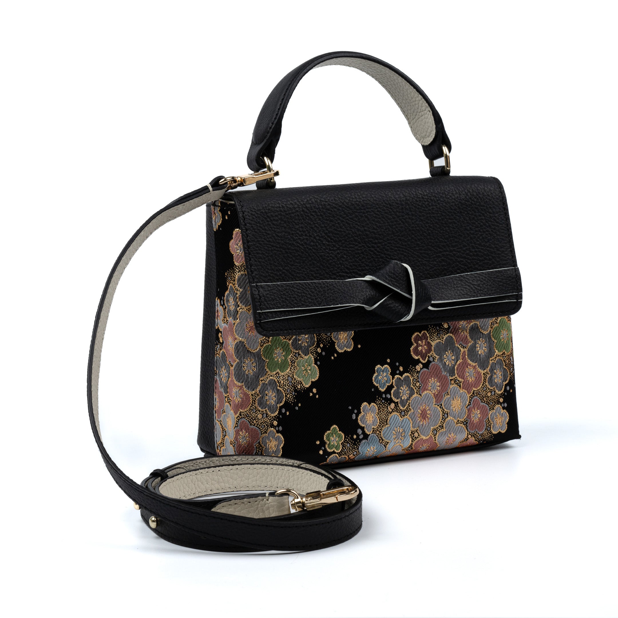 Kaguya Black with Flowers